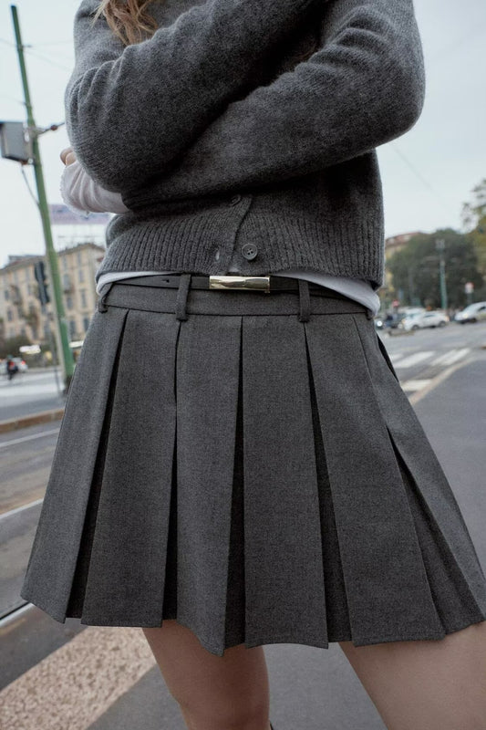 Women Clothing Belt Pleated Skirt