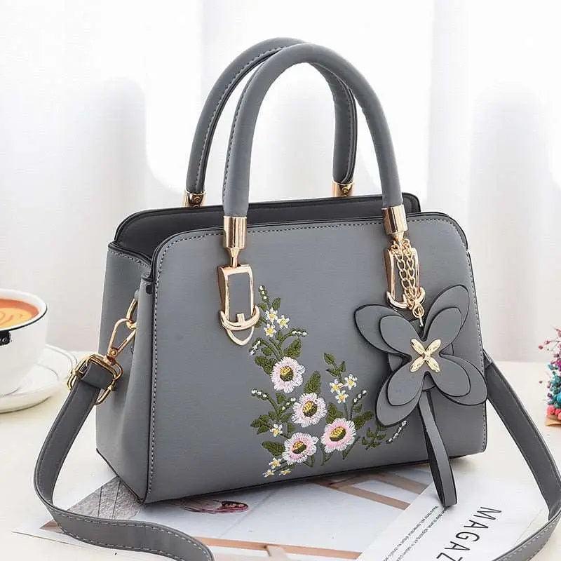 2022 New Lady Handbag Brand Designer Messenger Bag - Venus Trendy Fashion Online