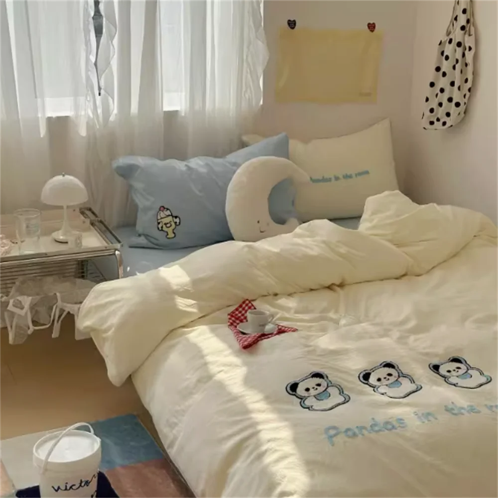 Ins Cute Cartoon's Lovely Bedding Set