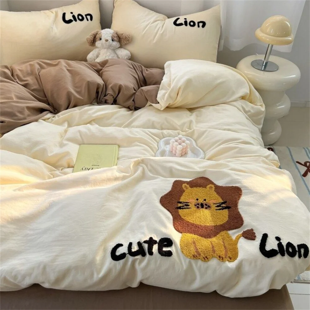 Cartoon's Trendy Autumn And Winter Bedding Set