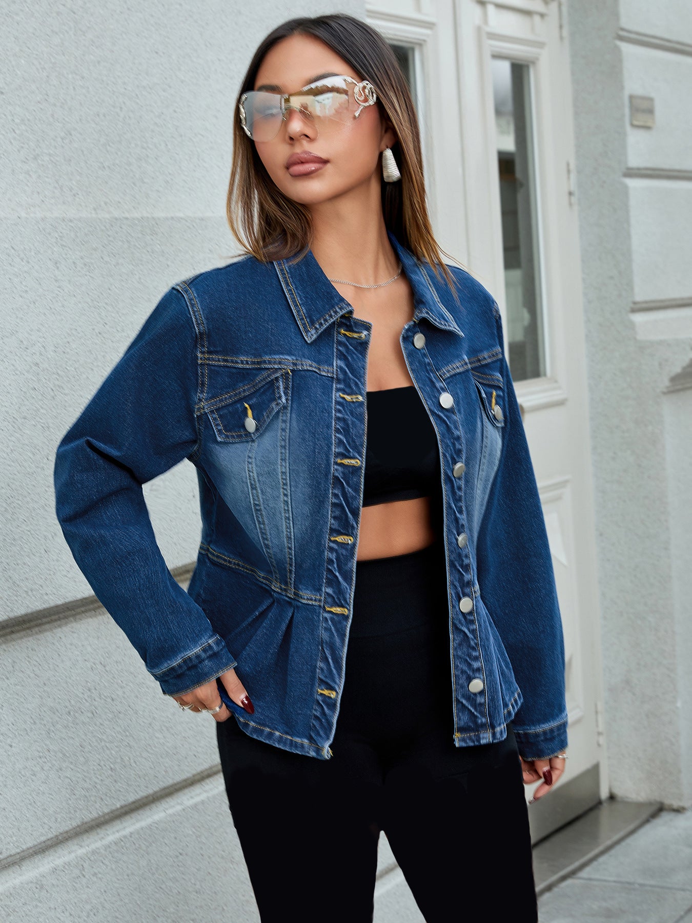 Women Tight Decorative Pocket Short Jacket