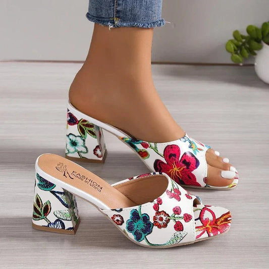 New fashion casual wear women sandals - Venus Trendy Fashion Online