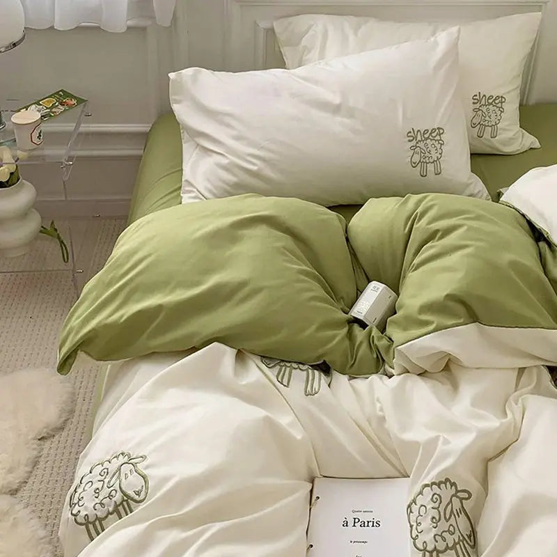 Cute Cartoon New Arrival Soft Bedding Set