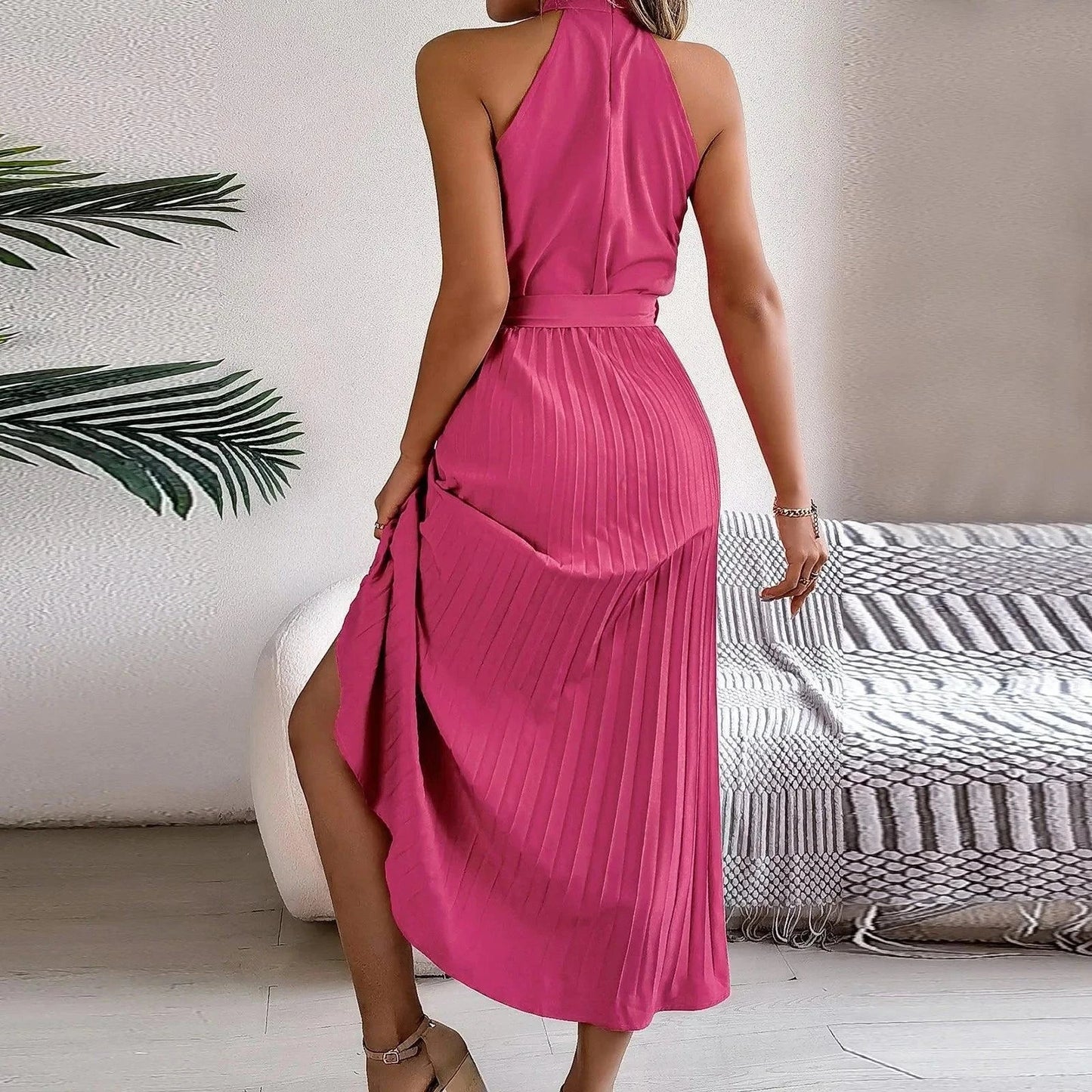 Women Sexy Sleeveless Halterneck Elegant Dresses - Venus Trendy Fashion Online