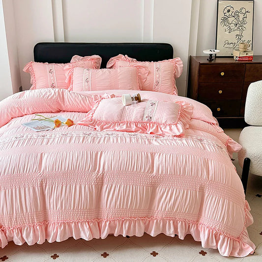 Princess Style Lace Ruffles Wedding Bedding Set