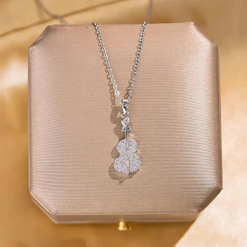 18K Gold Plated White-Plated K Artificial Pearls Zircon Pendant Necklace - Venus Trendy Fashion Online