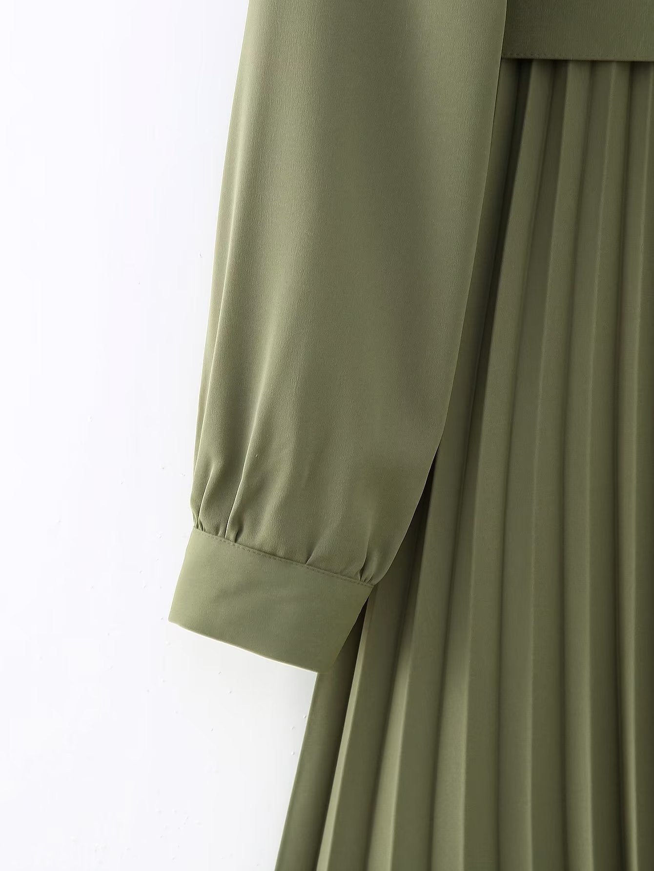 Winter V neck Belt Pleated Dress - Venus Trendy Fashion Online