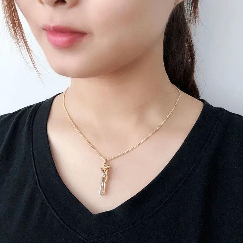 Couple Hugging Pendant Necklace - Venus Trendy Fashion Online