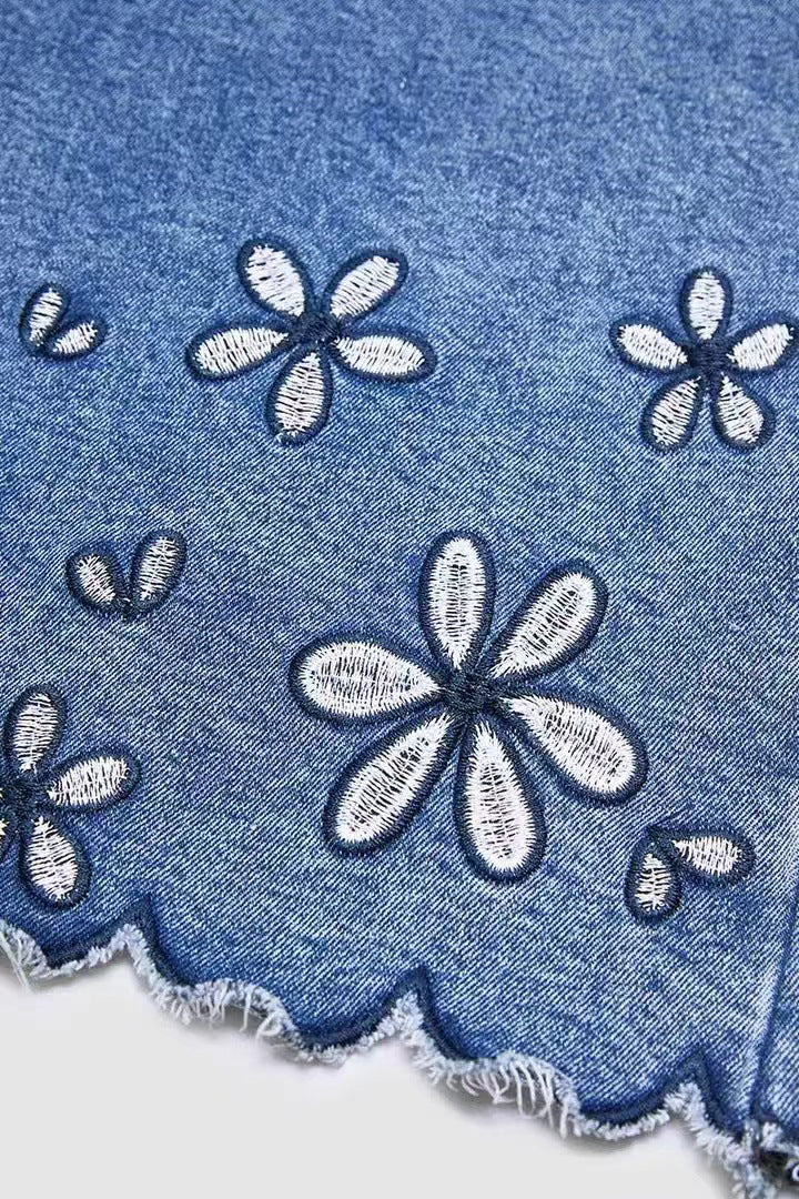 Women Embroidery Craft Loose Jeans