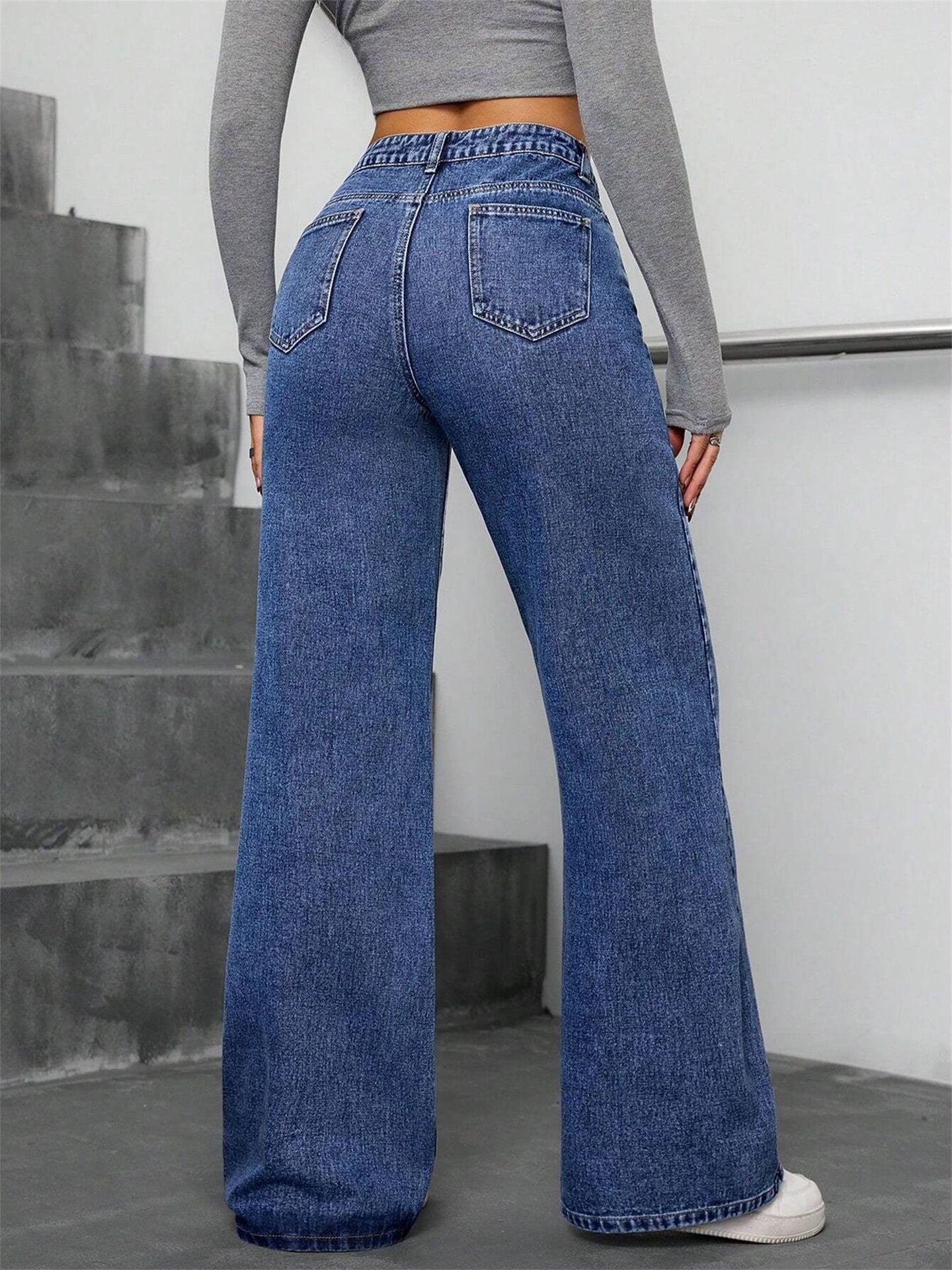 Women Autumn Floral Rhinestone Loose Straight Leg Jeans
