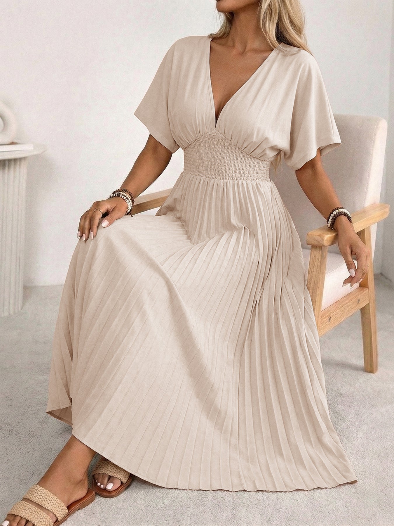 Casual Simple Solid Color V neck Pleated Puffy Dress