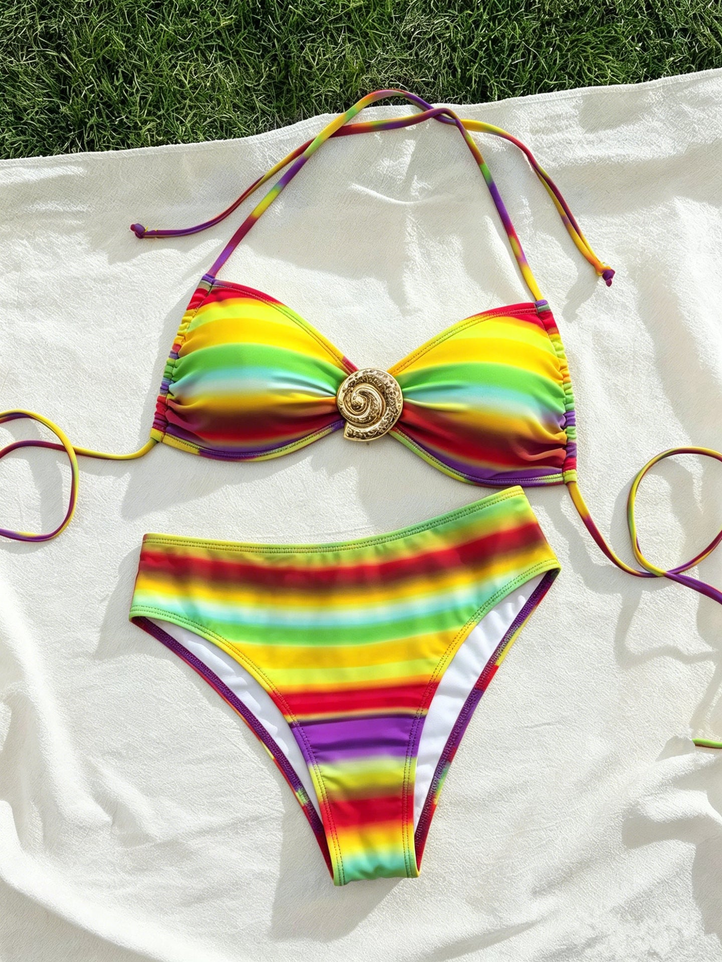 Shencai Color Metal Ornament Sexy Swimsuit