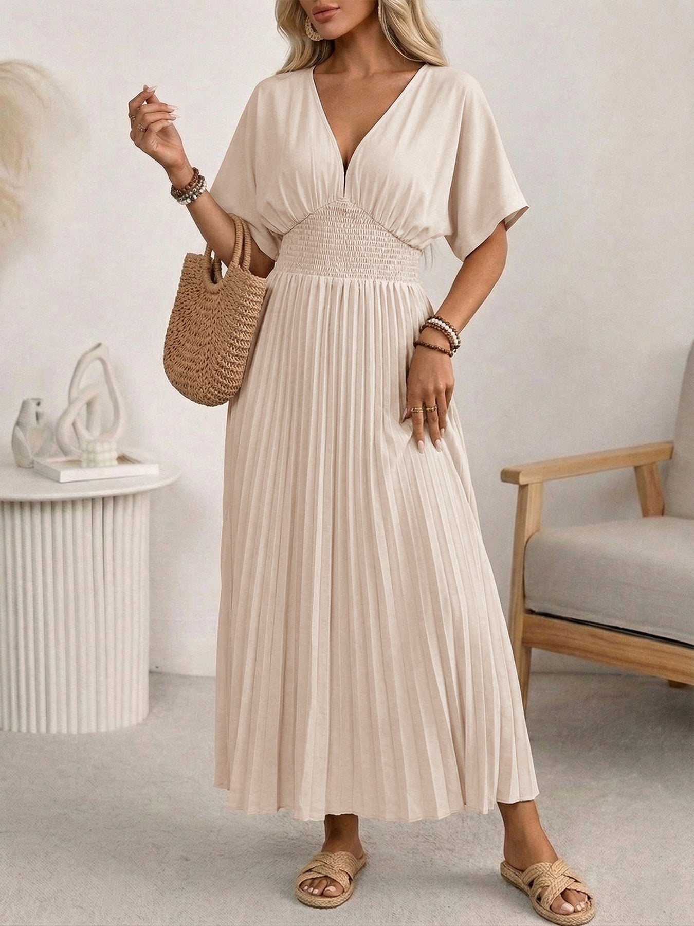 Casual Simple Solid Color V neck Pleated Puffy Dress