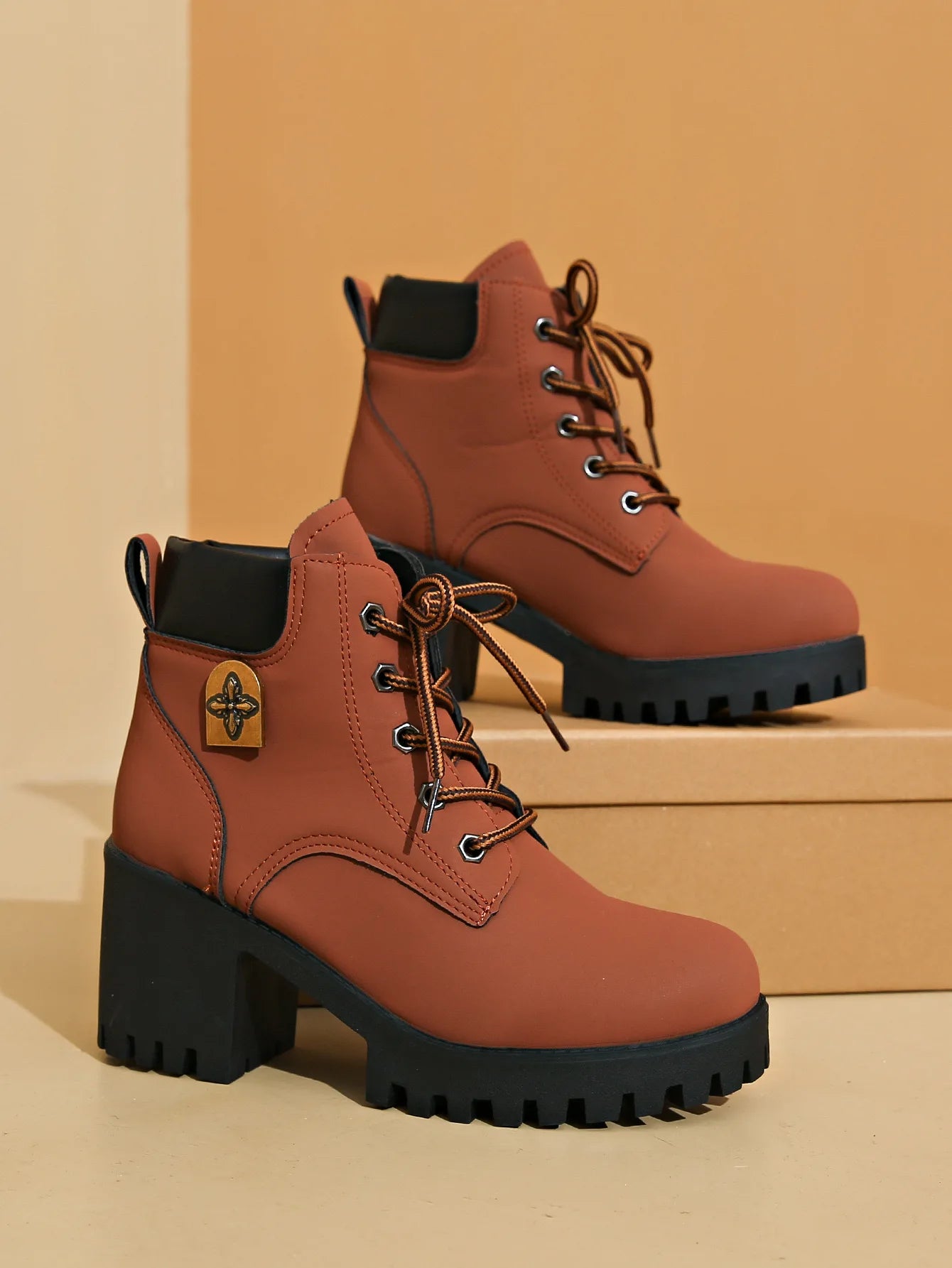 New Fashion Platform Boots for Women