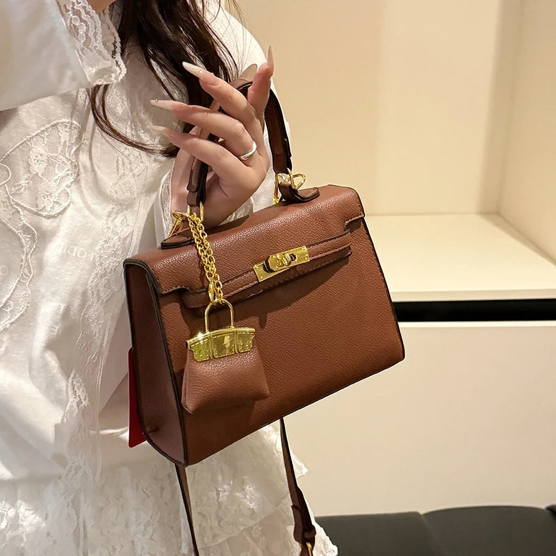 Women Luxury Vintage Leather Crossbody Bag
