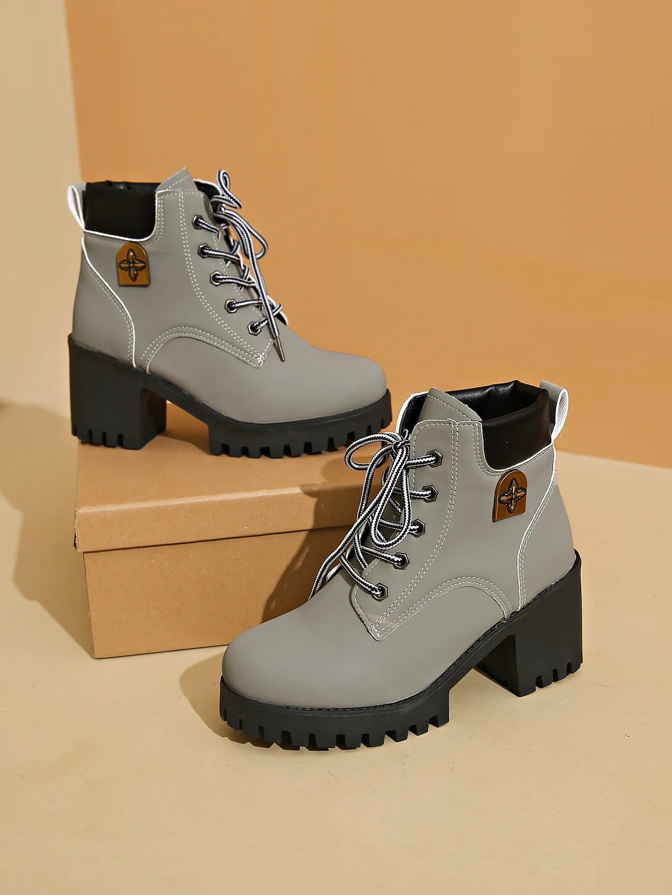 New Fashion Platform Boots for Women