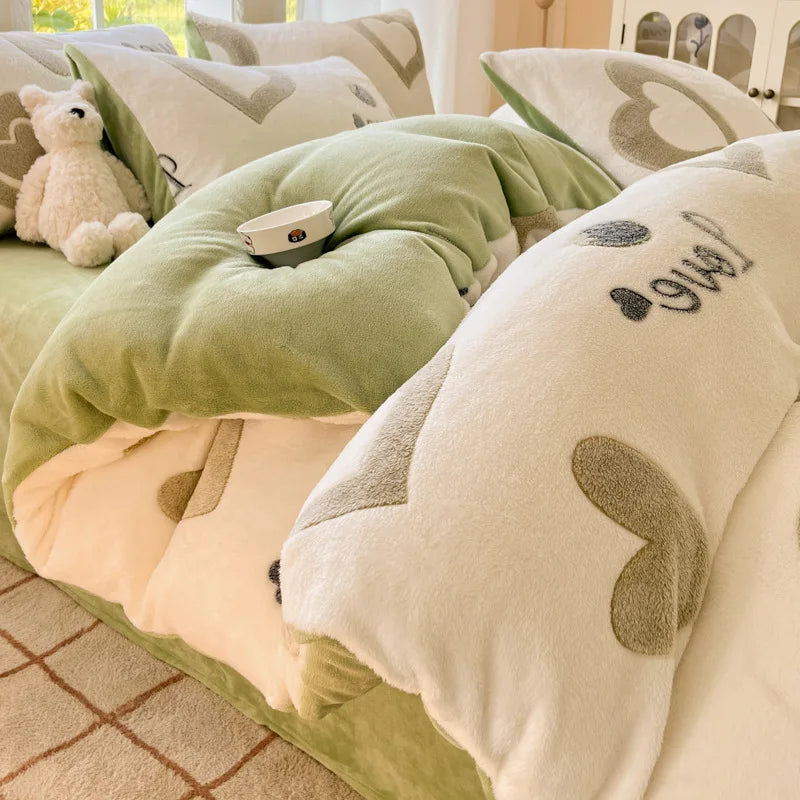 Cute Cartoon Strawberry Pattern Printed Bedding Set