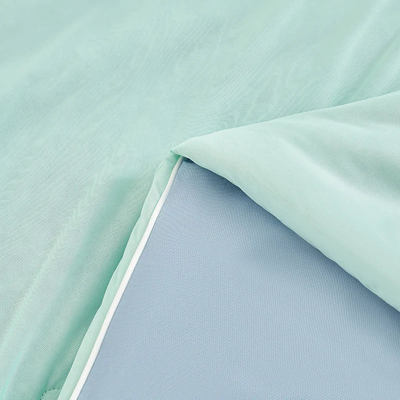 Super Soft Cooling Summer Quilt for Bed
