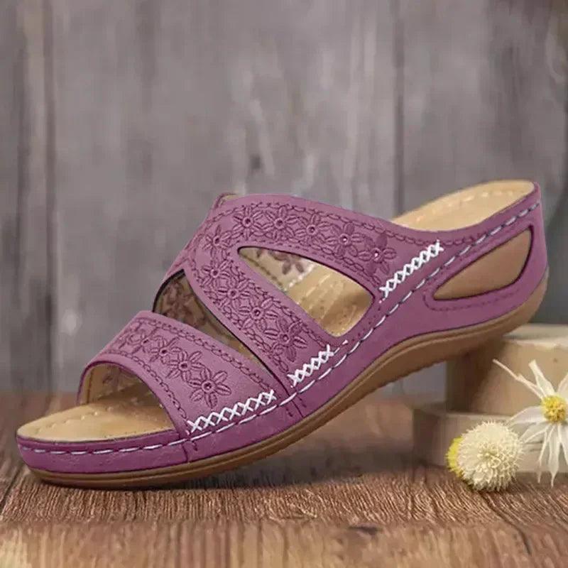 Women Vintage Anti-slip Leather Casual Retro Shoes - Venus Trendy Fashion Online