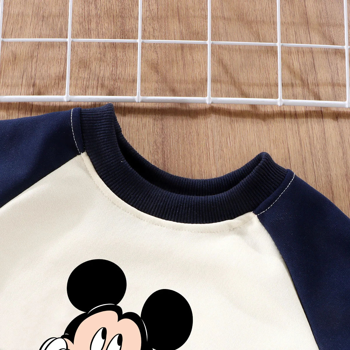 Cartoon's O Neck Spliced Long Sleeve Hoodies Sets