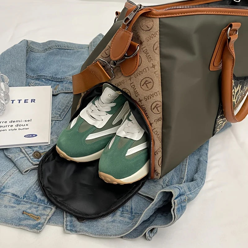 Large Capacity Travel Bag with Bear & Cat Design