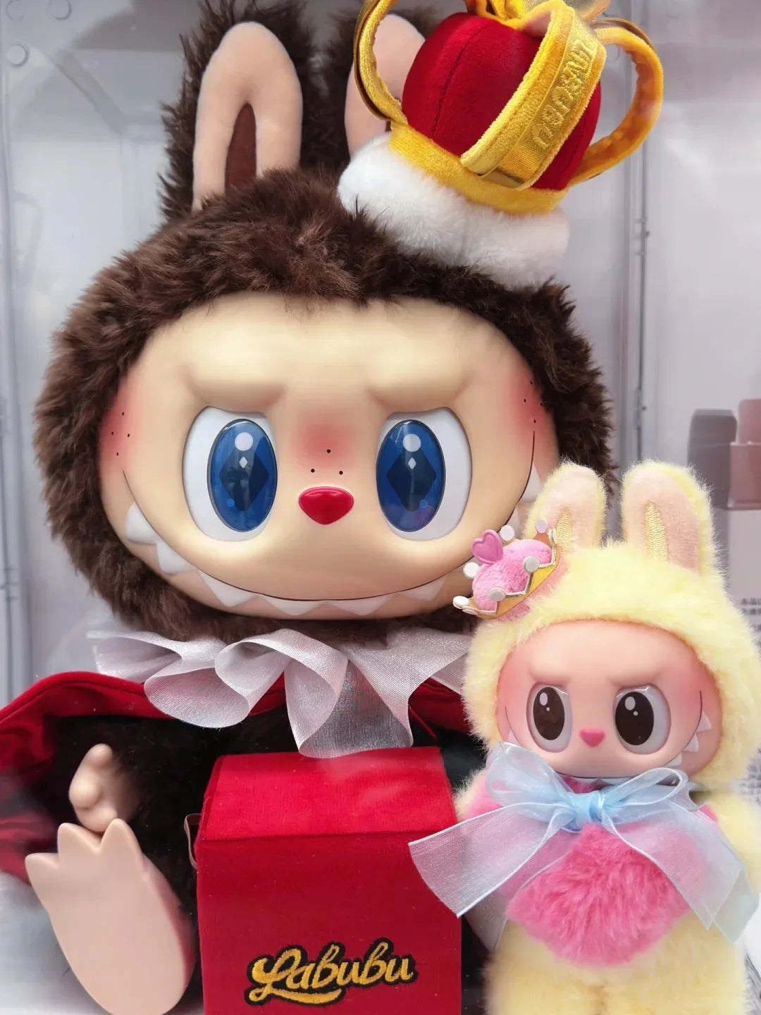 Pop Mart LABUBU King and Queen for Present