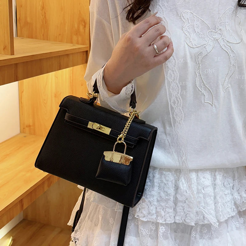 Women Luxury Vintage Leather Crossbody Bag
