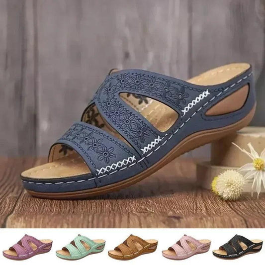 Women Vintage Anti-slip Leather Casual Retro Shoes - Venus Trendy Fashion Online