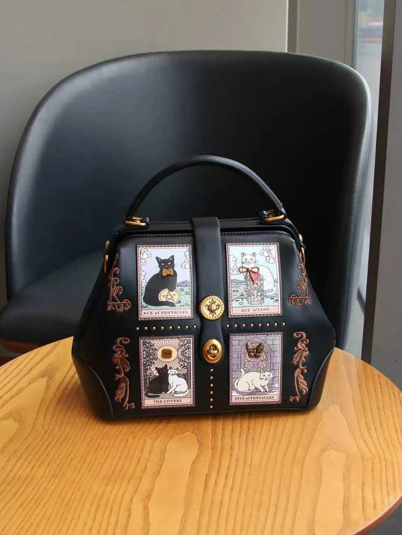 New Niche Design Luxury and Cute Cat Clip Bag