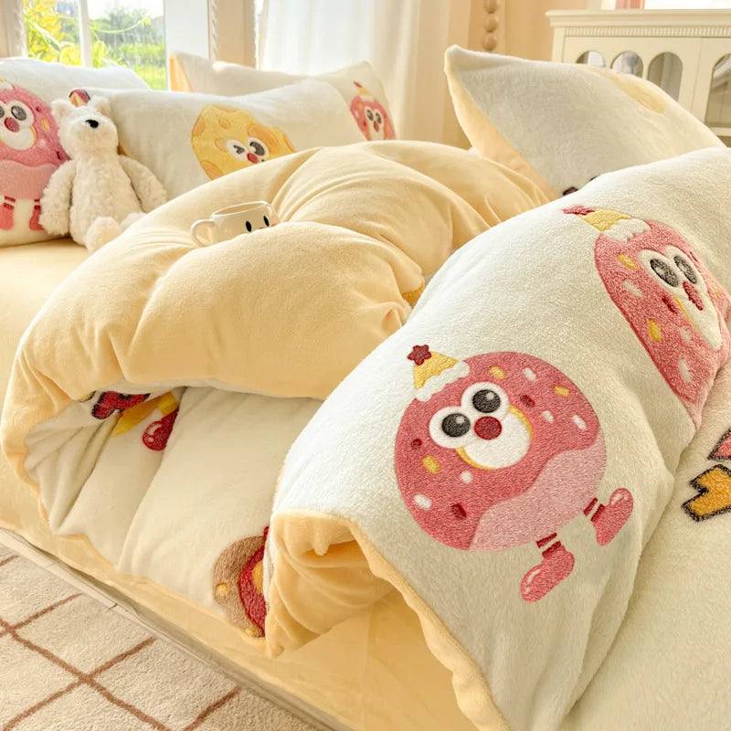 Cute Cartoon Strawberry Pattern Printed Bedding Set