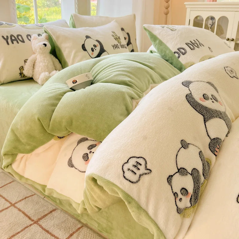 Cute Cartoon Strawberry Pattern Printed Bedding Set