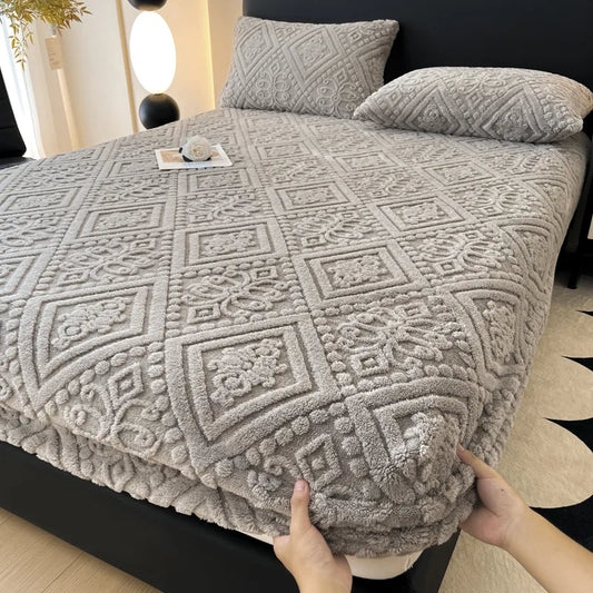 Jacquard Winter Thick Warm Coral Plush Mattress Cover