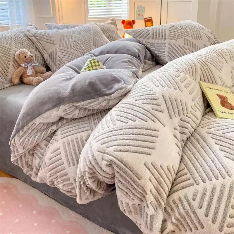 Winter Thickened Padded Warm Duvet Cover Set - Venus Trendy Fashion Online