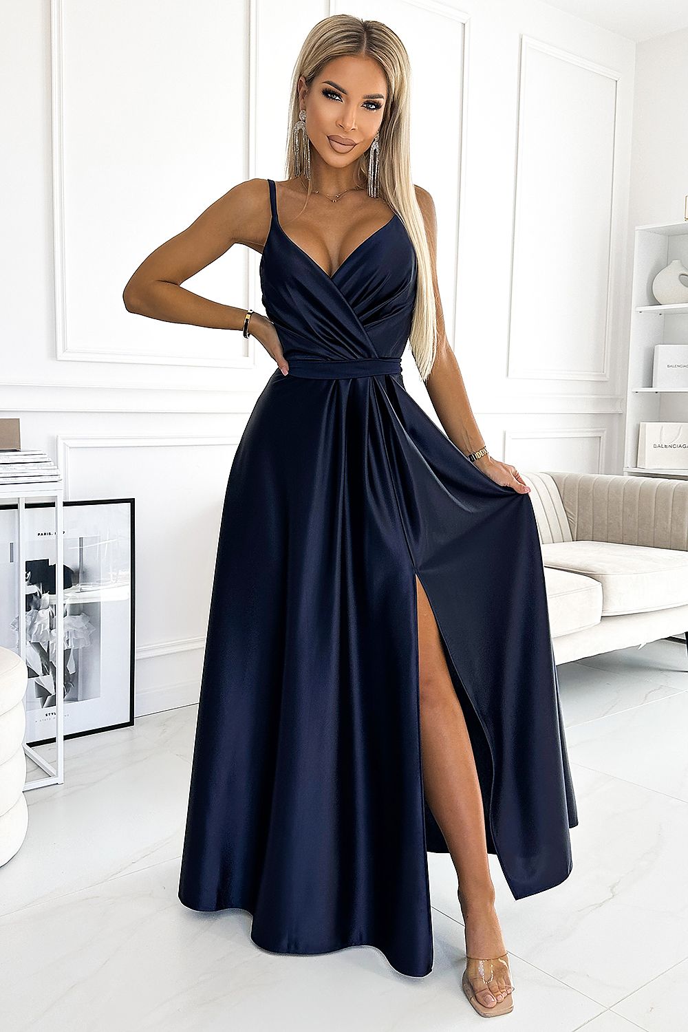 Elegant Shaped Neckline Maxi-Long dress - Venus Trendy Fashion Online