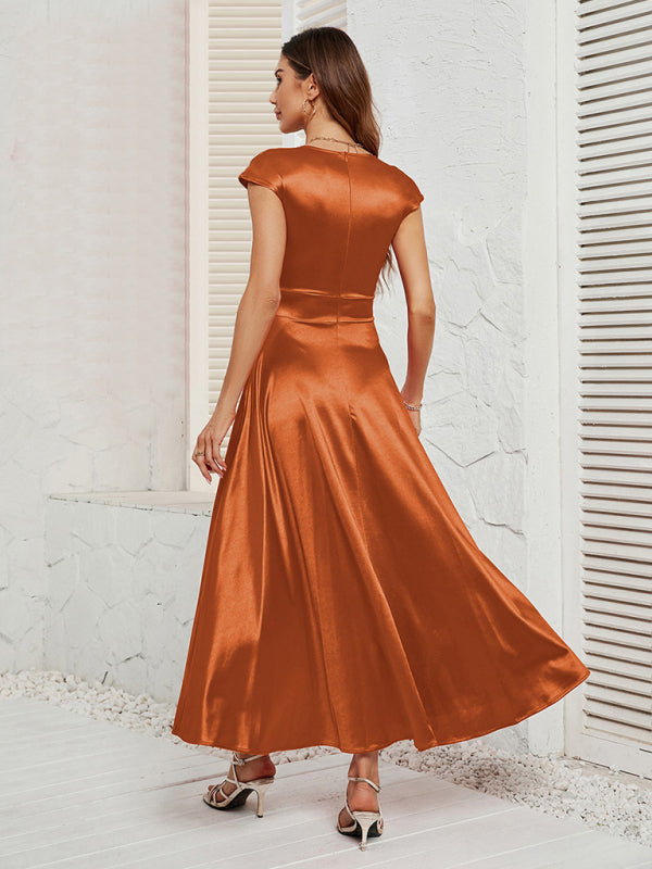 Women's solid color V-neck short-sleeved wide-waisted short-sleeved dress - Venus Trendy Fashion Online